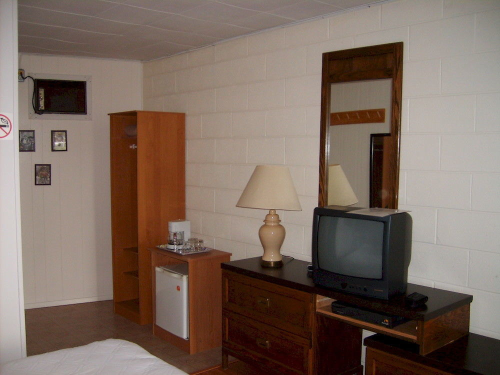 Capricorn Motel Royale 1000 Islands Lansdowne Eksteriør bilde
